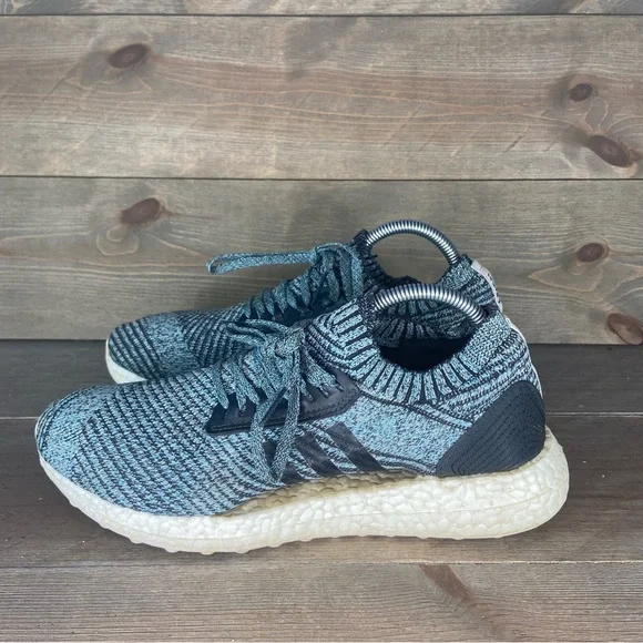 adidas gazelle silver green womens adidas Ultraboost Light x Parley Shoes Non-Died/Black/Wonder / 7.5